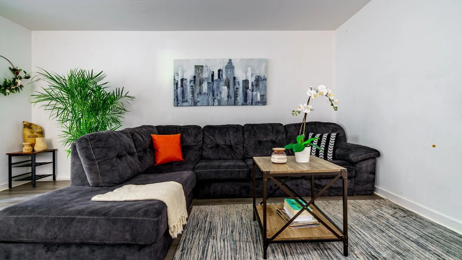 Short North Convention Private Parking Pets Apartment Columbus